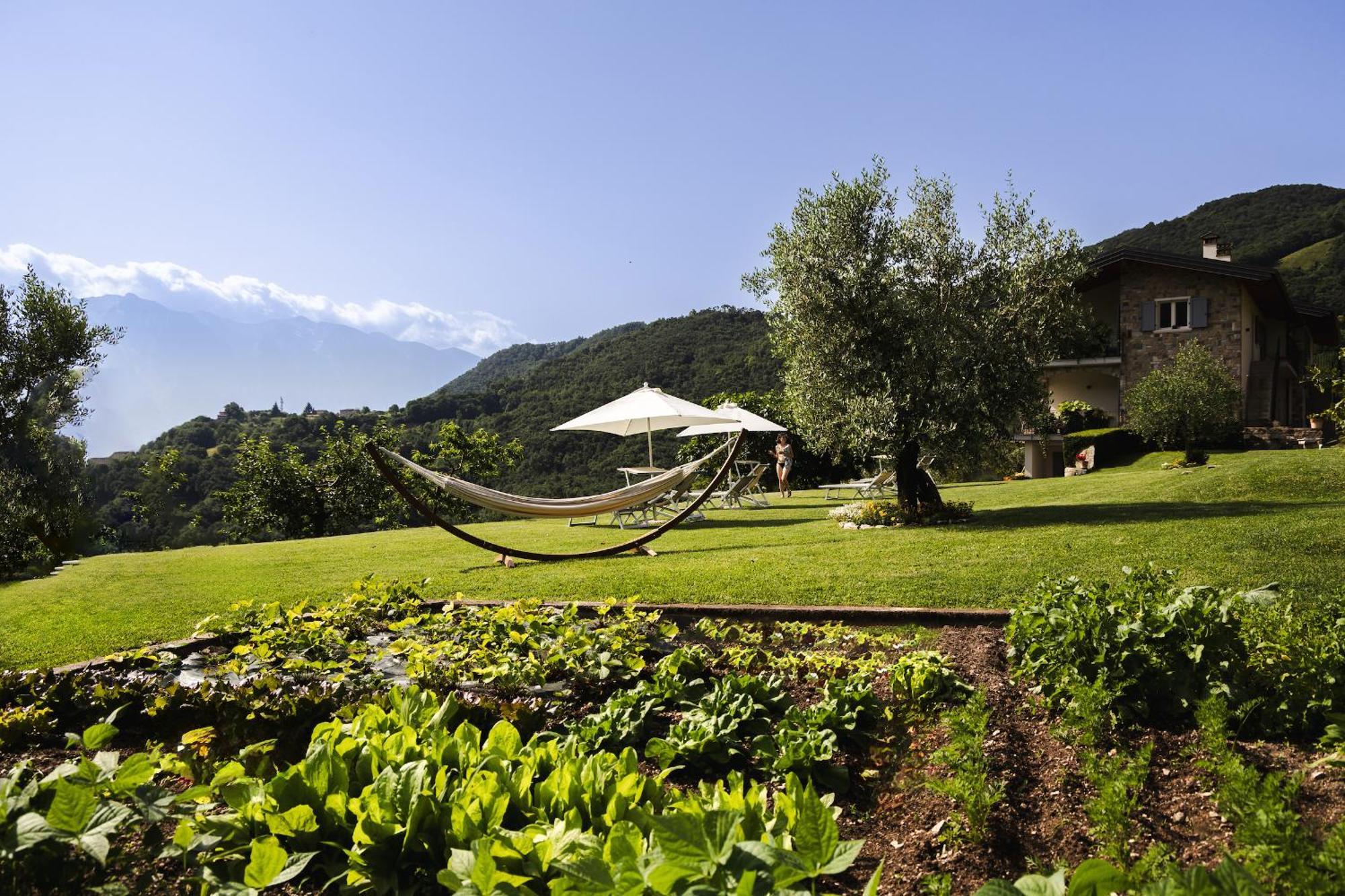 Mos Country House Tremosine Exterior photo